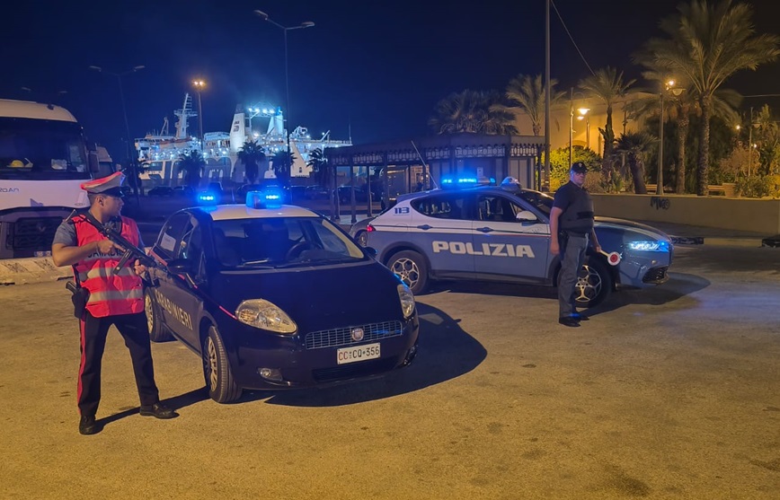 Al momento stai visualizzando Agrigento – Notte di follia a San Leone, 30enne aggredisce un dipendente e irrompe in una casa: caos sul lungomare