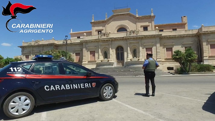 Al momento stai visualizzando Agrigento – Sciacca, cocaina e mille euro in casa: arrestato un operaio di 32 anni