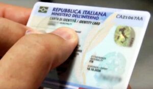 Scopri di più sull'articolo Agrigento – Rimuove il microchip dalla carta d’identità denunciato un uomo