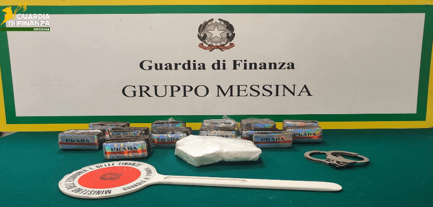 Al momento stai visualizzando Agrigento – Sequestrati 3.5 chili tra cocaina e hashish, arrestato corriere 