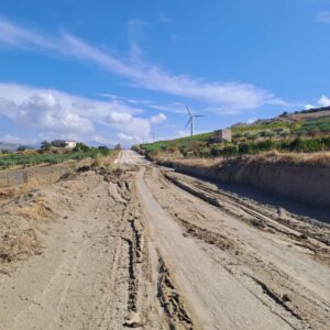 Scopri di più sull'articolo Agrigento – Maltempo, al lavoro per la rimozione di fango e detriti sulle strade provinciali 