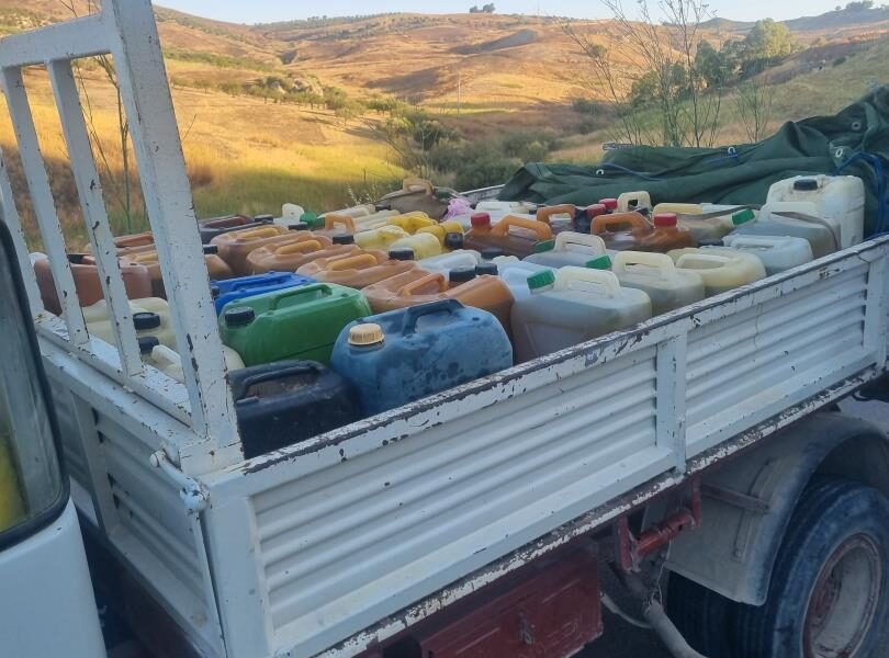 Al momento stai visualizzando Agrigento, trasportava gasolio senza autorizzazione: la guardia di finanza sequestrata 33 taniche