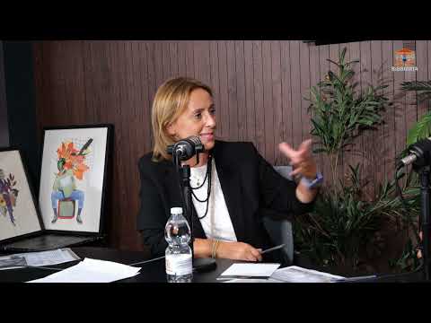 Scopri di più sull'articolo Giovanna Bruno racconta Andria: debiti, rinascita e futuro della città | Bibbirria Podcast