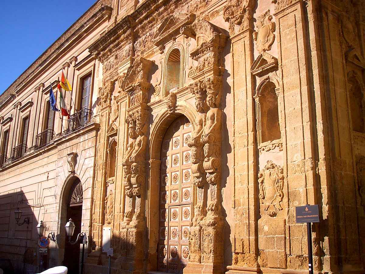 Al momento stai visualizzando Agrigento – “Diritti d’istruttoria pratiche utili a mettere le mani in tasca ai cittadini”, lista “Uniti per Naro” all’attacco