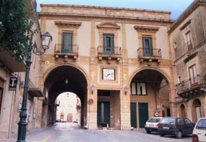 Scopri di più sull'articolo Agrigento – Caso di meningite a Sambuca di Sicilia, l’amministrazione: “situazione sotto controllo”