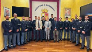 Scopri di più sull'articolo Agrigento, 15 nuovi agenti e assistenti della Polizia di Stato in servizio: rinforzi a Canicattì, Licata e Palma di Montechiaro