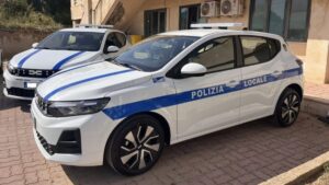 Scopri di più sull'articolo Agrigento, estate di controlli sulle due ruote: 50 moto e scooter fermati per irregolarità sul casco