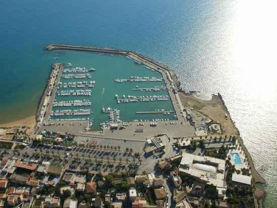 Al momento stai visualizzando Agrigento – Concessioni demaniali, tra strutture amovibili e attività stagionali: Sindaco Sodano, quali controlli sono stati fatti?