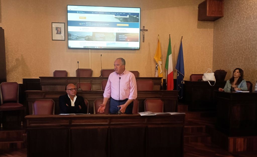 Al momento stai visualizzando Agrigento, presentato il percorso museale del porto di Akragas