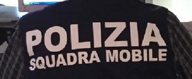 Al momento stai visualizzando Agrigento – Truffa online e sostituzione di persona: arrestato dalla Squadra Mobile, deve scontare quasi due anni