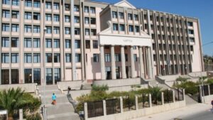 Scopri di più sull'articolo Agrigento – Racalmuto, accuse di violenze e richieste di denaro alla madre e alla sorella: 31enne allontanato