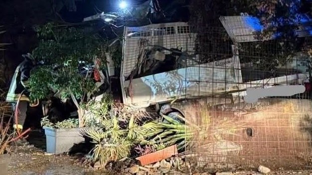 Al momento stai visualizzando Agrigento – Furgone fuori strada, muore operaio di 52 anni: grave il collega