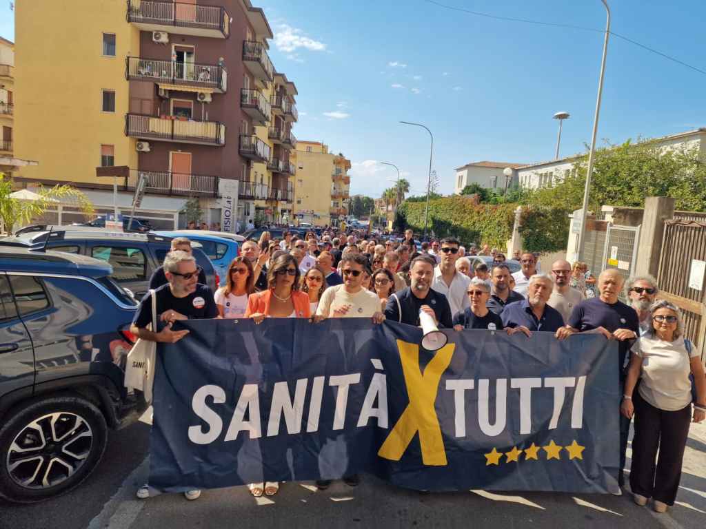 Scopri di più sull'articolo Agrigento – Corteo in strada a Gela per salvare l’ospedale: “andremo avanti in attesa di risposte concrete”