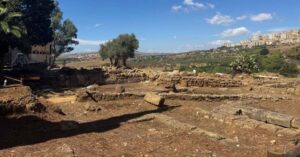 Scopri di più sull'articolo Agrigento – Valle dei Templi, scoperti affreschi del primo secolo avanti Cristo