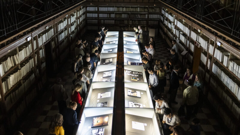 Al momento stai visualizzando Agrigento – Inaugurata all’Archivio Storico Comunale di Palermo la mostra antologica “Territorium” di Antonino Costa a cura del “Centro d’arte Raffaello”