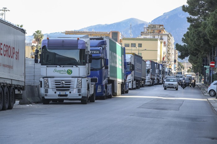 Al momento stai visualizzando Agrigento – Legacoop Sicilia su autotrasporto e caro gasolio