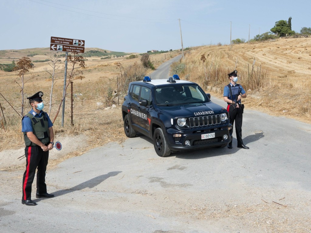 Al momento stai visualizzando Agrigento – Marijuana e hashish nel frigorifero, arrestato 26enne