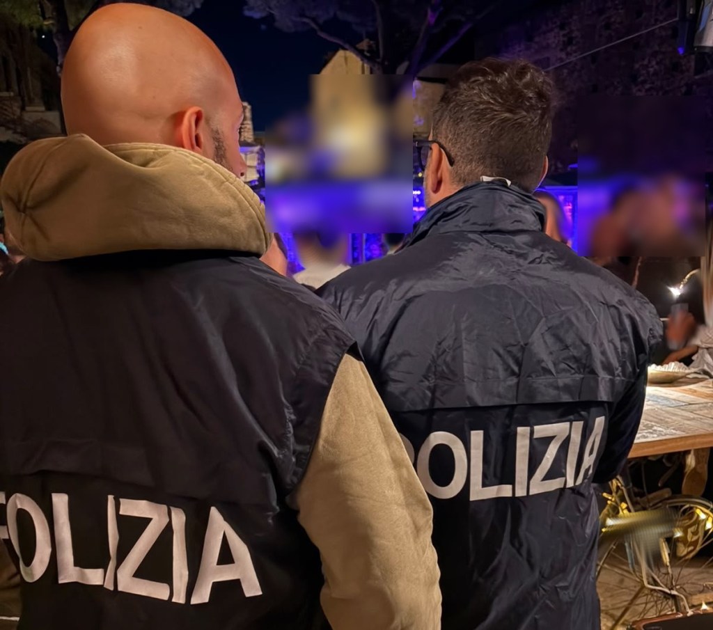 Al momento stai visualizzando Agrigento – Controlli sulla movida, interrotta serata in una discoteca: oltre 6 mila euro di multa