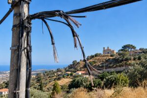 Scopri di più sull'articolo Agrigento – Licata, furto di cavi telefonici: almeno 200 famiglie senza telefono nelle contrade Monserrato, Montesole e Cuticchio