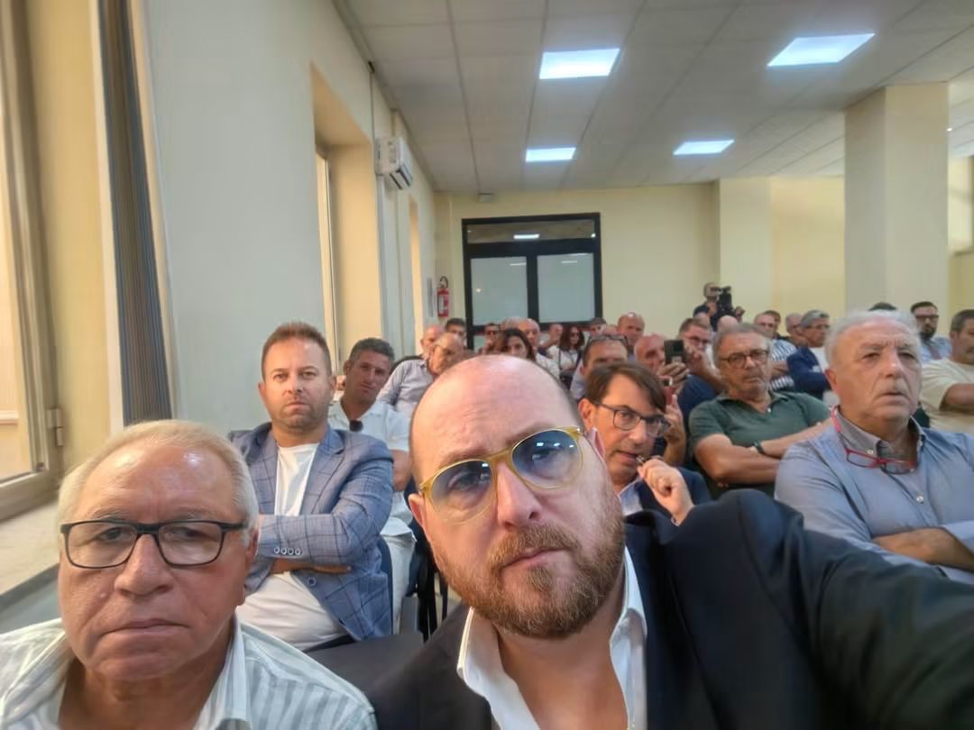 Al momento stai visualizzando Agrigento – Marineria agrigentina, la UIL: “I ristori direttamente ai pescatori” (servizio al Vg)