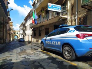 Scopri di più sull'articolo Agrigento – Truffa del finto carabiniere ad anziana, recuperati soldi e gioielli: due arresti
