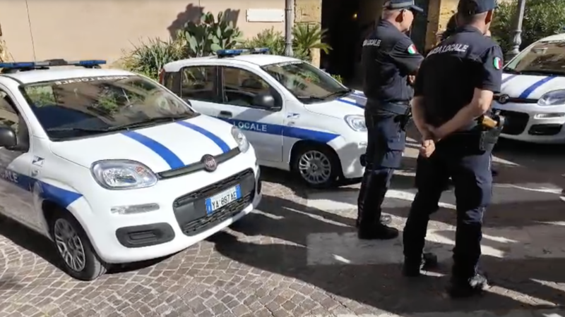 Al momento stai visualizzando Agrigento – Quattro auto per la polizia locale, il Comune le prende a noleggio per 48 mesi