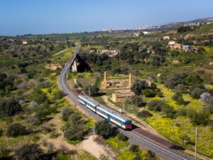 Scopri di più sull'articolo Agrigento – Riecco i treni storici tra i Templi