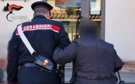 Al momento stai visualizzando Agrigento – Truffa ai danni di un’anziana, arrestati due sedicenti Carabinieri