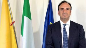 Scopri di più sull'articolo Agrigento – Gioco d’azzardo patologico, dati allarmanti nel Messinese. Pino Galluzzo (FdI) sollecita l’ASP: “Urgono più interventi per prevenirlo e contrastarlo”
