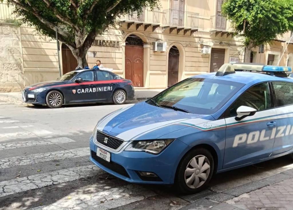 Al momento stai visualizzando Agrigento – Licata, aggredisce carabinieri e danneggia auto della Guardia di Finanza: arrestato