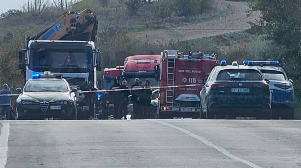 Al momento stai visualizzando Agrigento – Canicattì, lutto cittadino per i 4 operai morto in incidente stradale