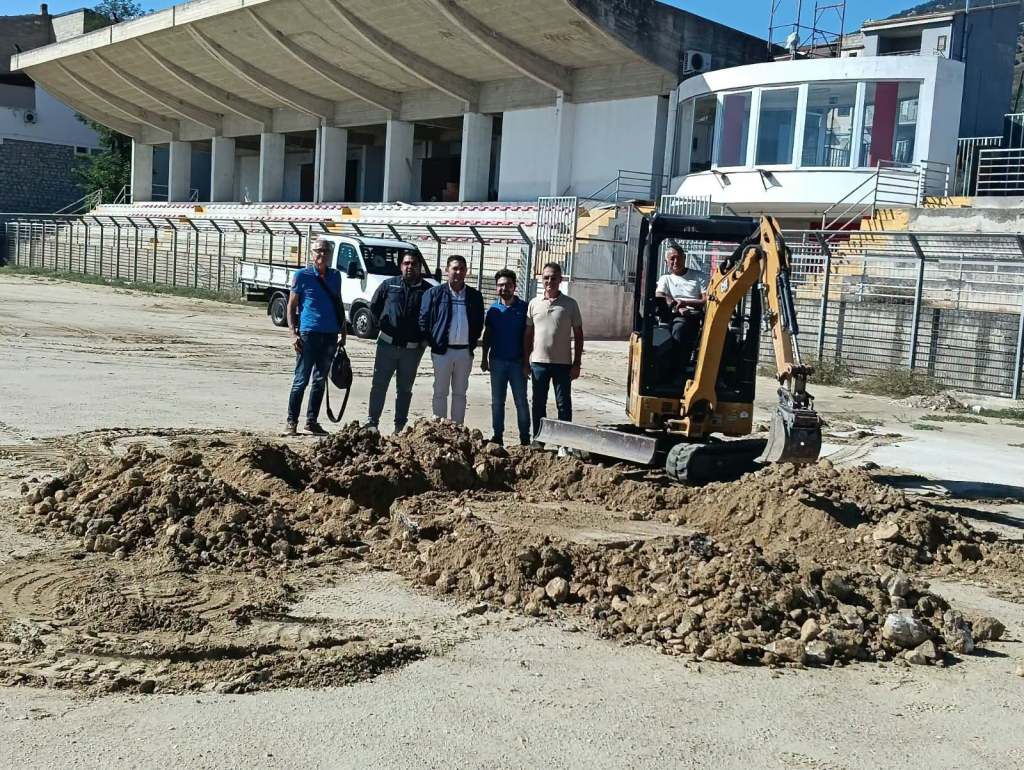 Al momento stai visualizzando Agrigento – San Giovanni Gemini, proseguono i lavori di riqualificazione del Campo “Nino Lo Bue”