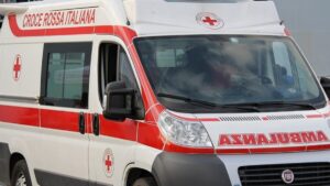Scopri di più sull'articolo Perde il controllo dell’auto e finisce fuori strada: ferita una donna ad Agrigento