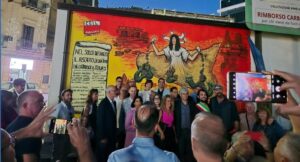 Scopri di più sull'articolo Agrigento – Murale della CGIL dedicato alle vittime di mafia. Alfonso Buscemi: “Una comunità può scegliere la legalità, ogni giorno”