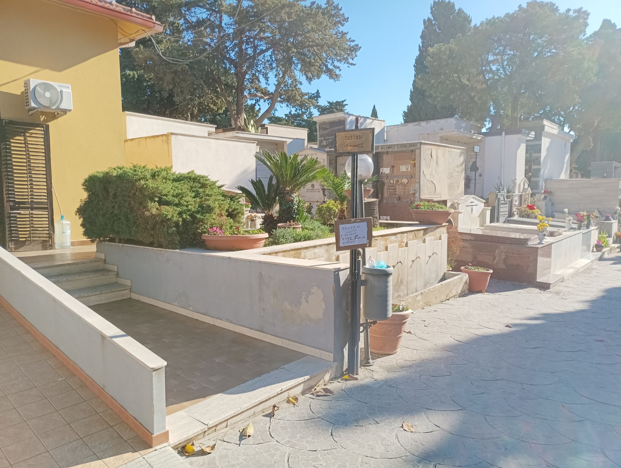 Al momento stai visualizzando Agrigento – Ecco il piano traffico per la zona del cimitero di Bonamorone, tagliato fuori il Ncc