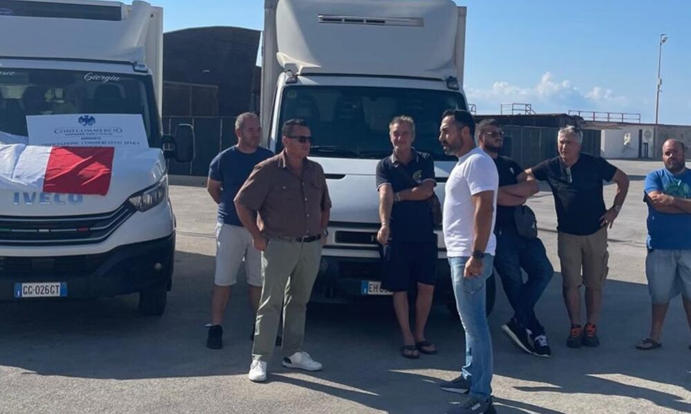 Scopri di più sull'articolo Agrigento – “Crisi senza precedenti”: dopo i pescatori, ora eccezionali difficoltà economiche anche per i commercianti ittici