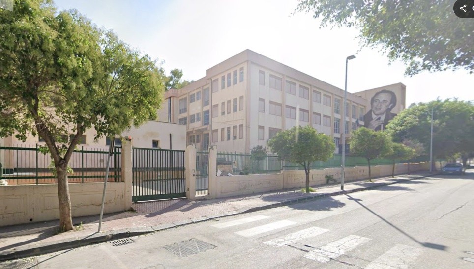 Al momento stai visualizzando Agrigento – Lanciano pietre con la scuola Esseneto, residente li filma e adesso rischiano il processo 