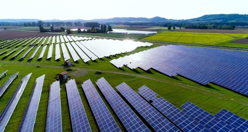 Al momento stai visualizzando Agrigento – Compensazione ambientale per il fotovoltaico, il Comune ottiene 1 milione e mezzo di euro