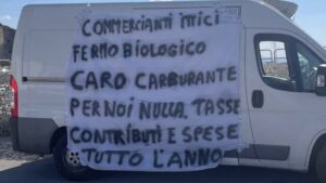 Scopri di più sull'articolo Agrigento – Crisi settore ittico, Confcommercio: “Senza i commercianti il pescato resta in banchina”