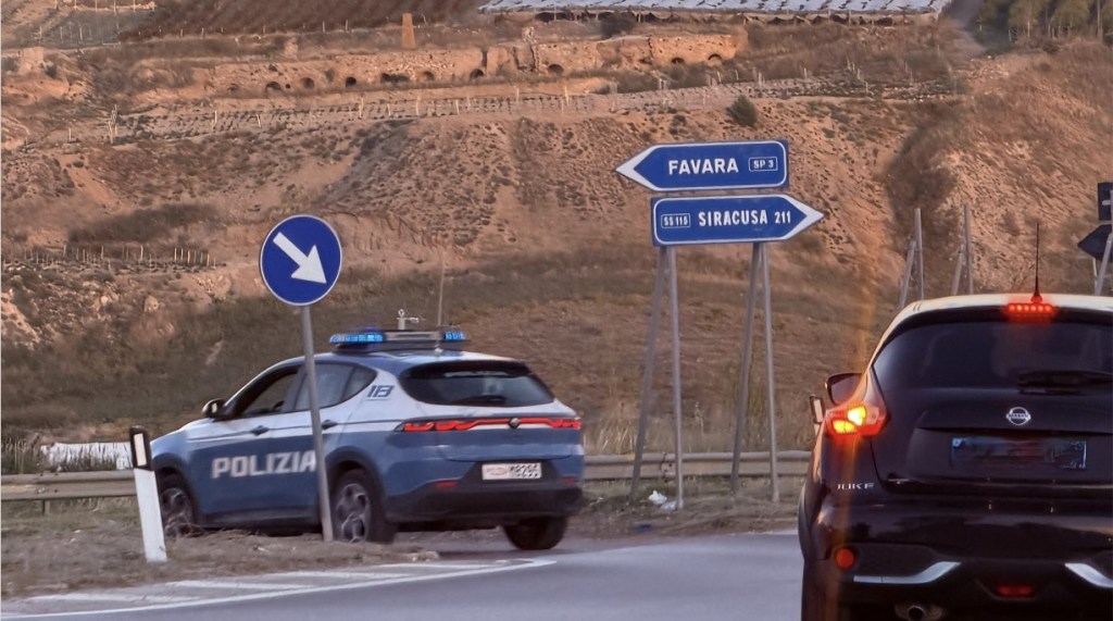 Al momento stai visualizzando Agrigento – Prima picchia la fidanzata, poi pesta anche i suoceri: arrestato 26enne di Favara