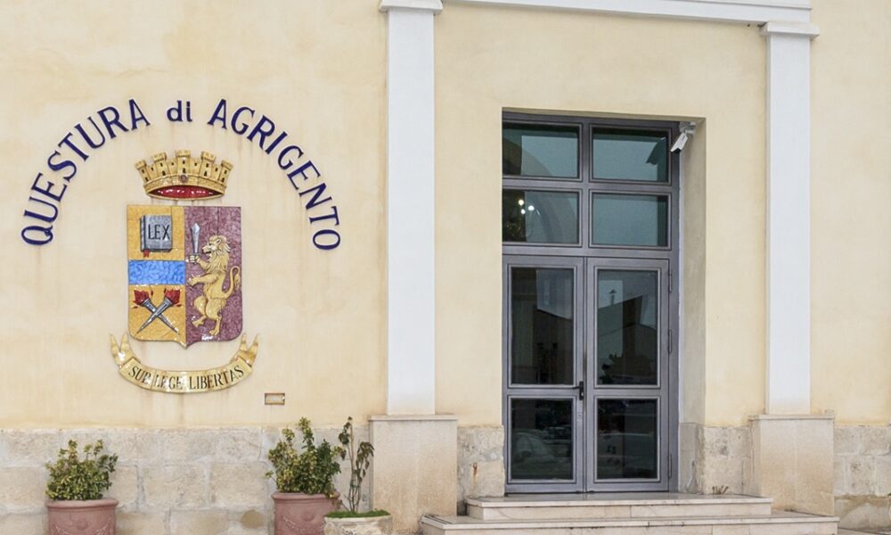 Al momento stai visualizzando Agrigento – “E’ entrato in Italia clandestinamente”: cittadino straniero accompagnato alla frontiera