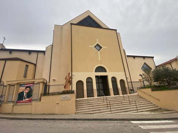 Scopri di più sull'articolo Agrigento – Canicattì, chiesa Santa Chiara: indignazione generale per scritte su mura