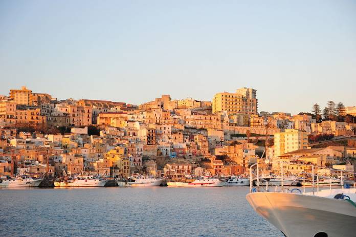 Scopri di più sull'articolo Agrigento – Sciacca si candida a “Capitale Italiana del Mare 2027”