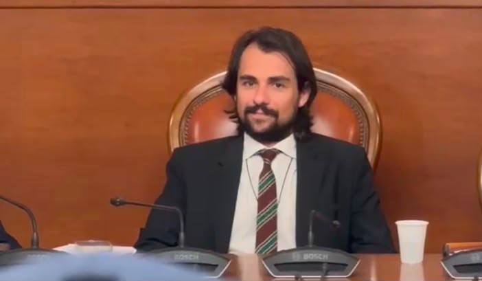 Al momento stai visualizzando Agrigento – Sodano replica a De Luca: “Io Tiktoker? Tra sindaci ci si aiuta, no a campagna elettorale”